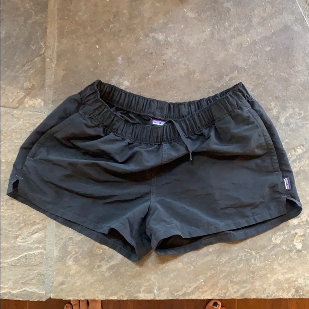 Patagonia baggies size M